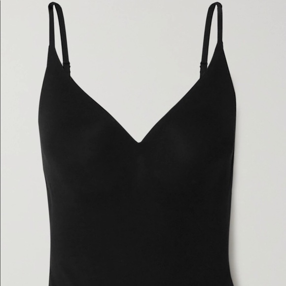 The Outer Shaping Bodysuit - Picture 3 of 7